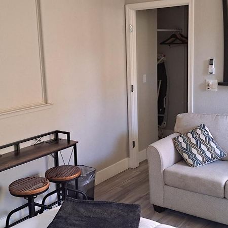 Roseville Properties Экстерьер фото
